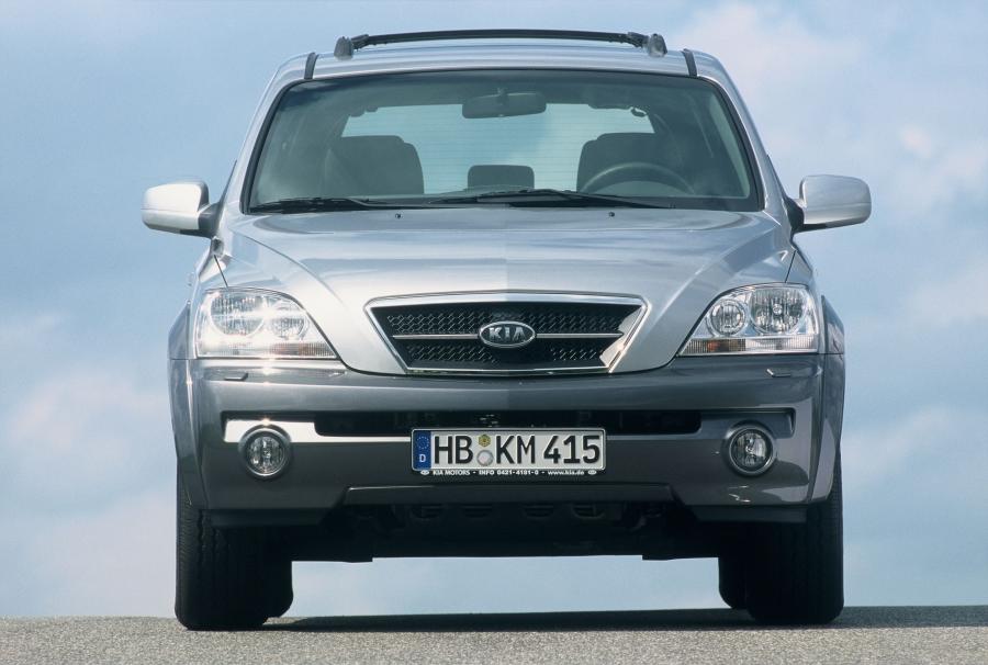  Kia Sorento 2003 года  (фото 9 из 11)